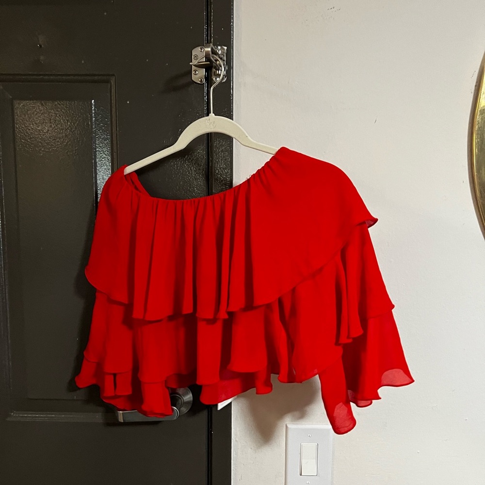 Show me your mumu brand NWT red top! Size small